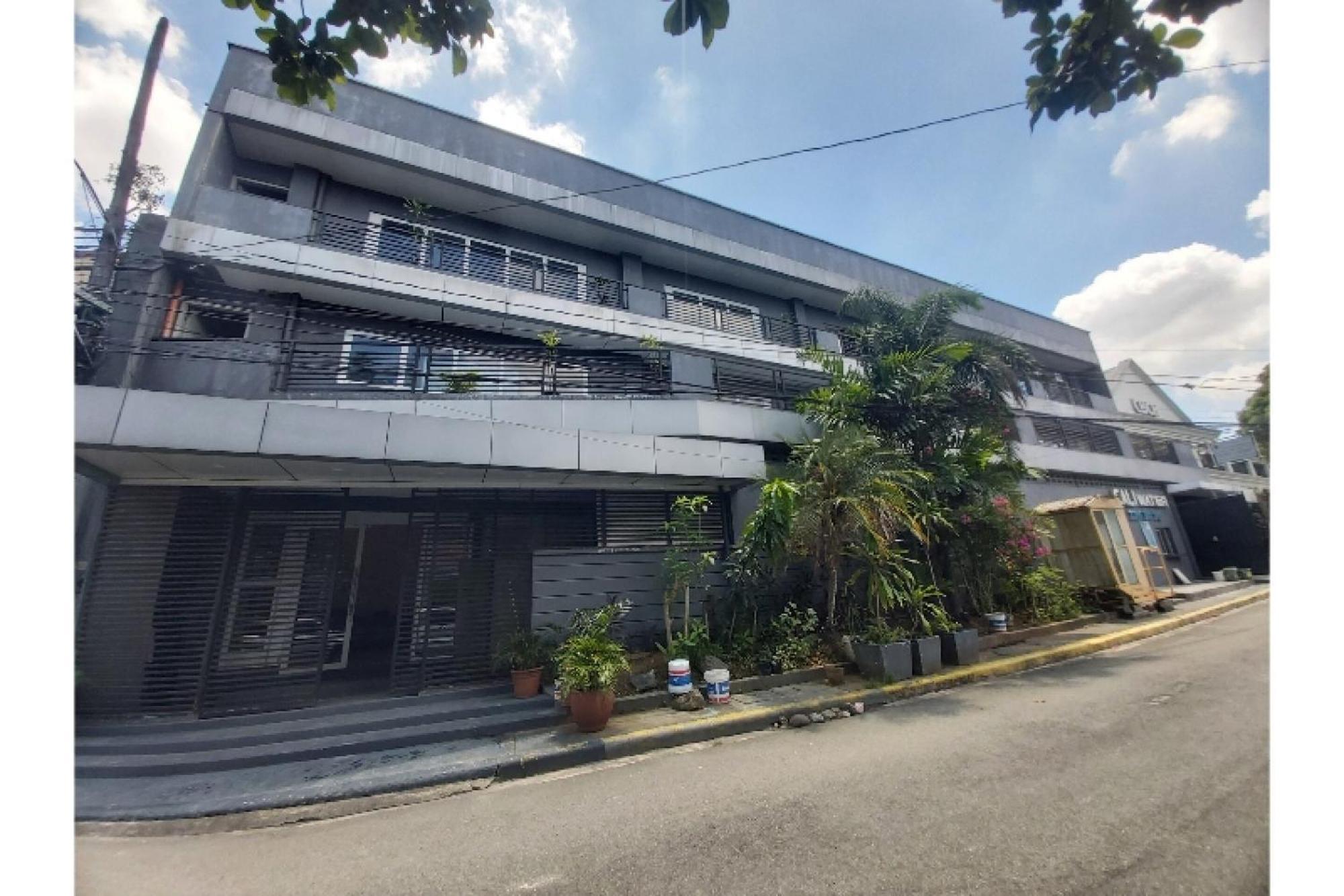 Nest Suites Quezon City Exterior foto